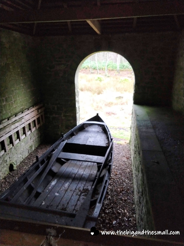 Boat with no water.png