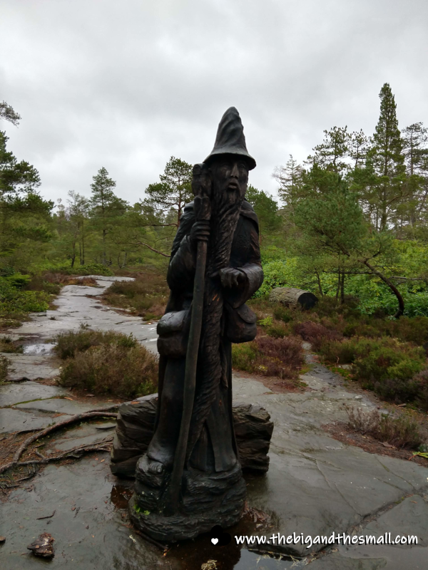 Wizard in the labyrinth.png